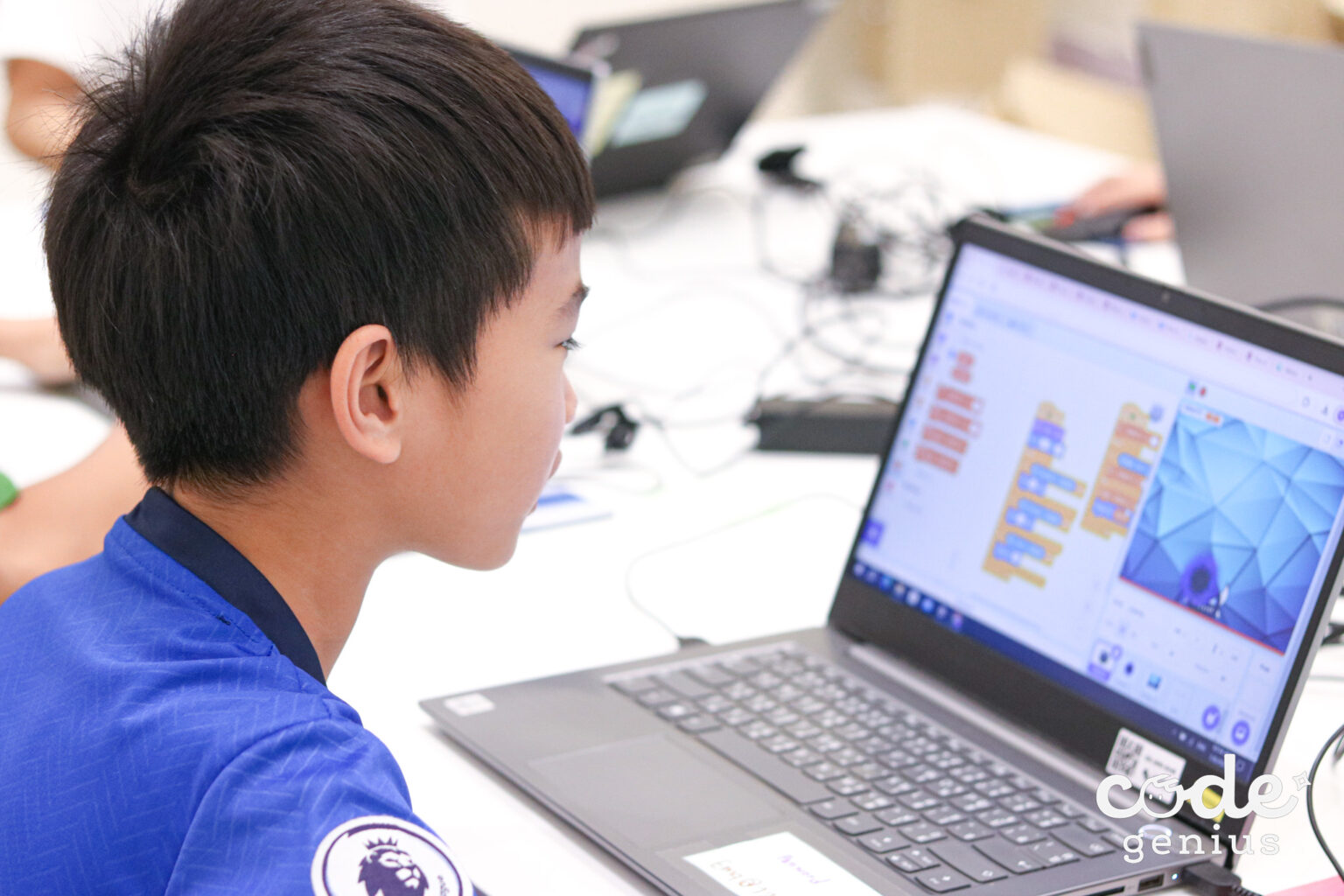 Innovator Camp คอร์สปิดเทอมสำหรับเด็กชอบ Code - Code Genius
